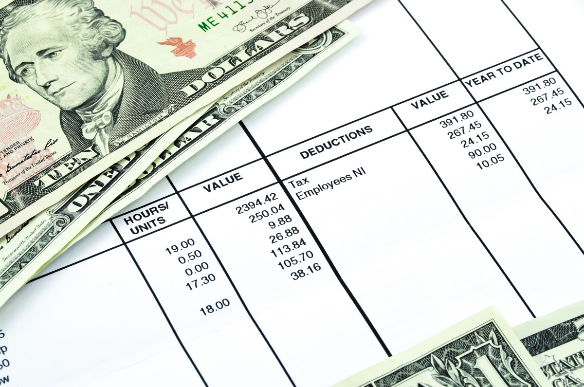 paycheck stub vs w2form